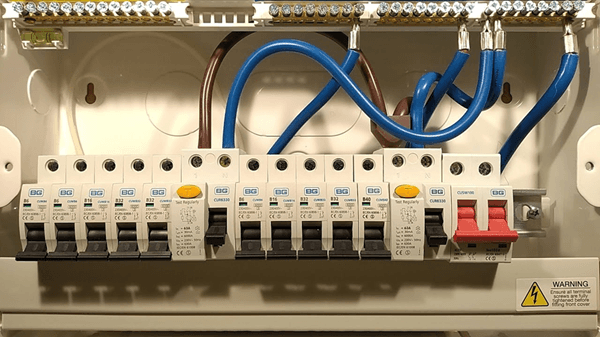 Circuit breakers in Residential Homes